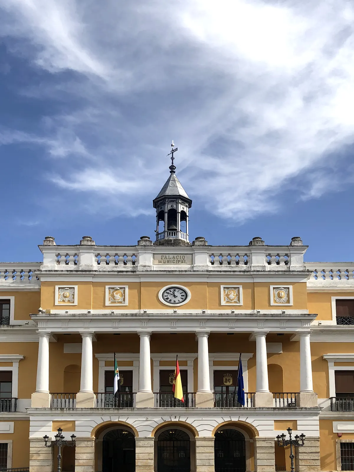 Restauración fachada edificio singular Badajoz
